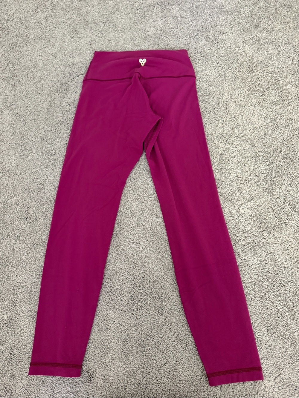 Aritzia Butter Cheeky High Rise 26” - Picture 4 of 5